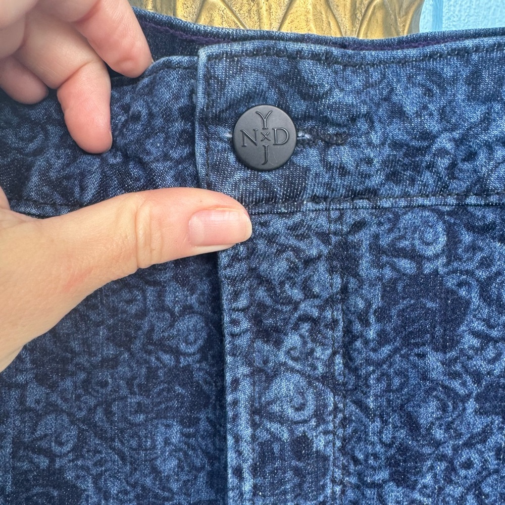 NYDJ Blue Patterned Jeans Ankle size 18W - Picture 8 of 10